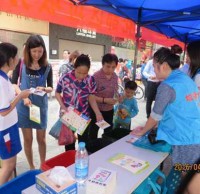 科普進(jìn)社區(qū) 垃圾分類(lèi)不能少