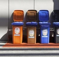 “尿不濕”是干垃圾還是濕垃圾？可別分錯了，上海要對生活垃圾分類立法
