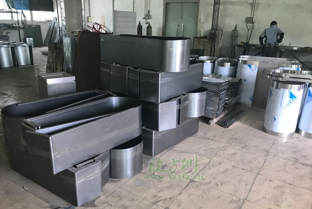 玻金塑紙分類垃圾桶生產(chǎn)圖